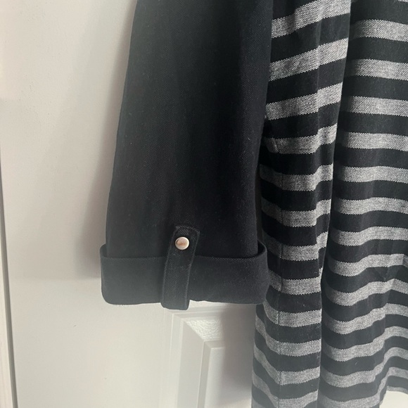 Croft & Barrow woman's 3/4 length sleeve, black/gray with stripe, 2x - Picture 3 of 7
